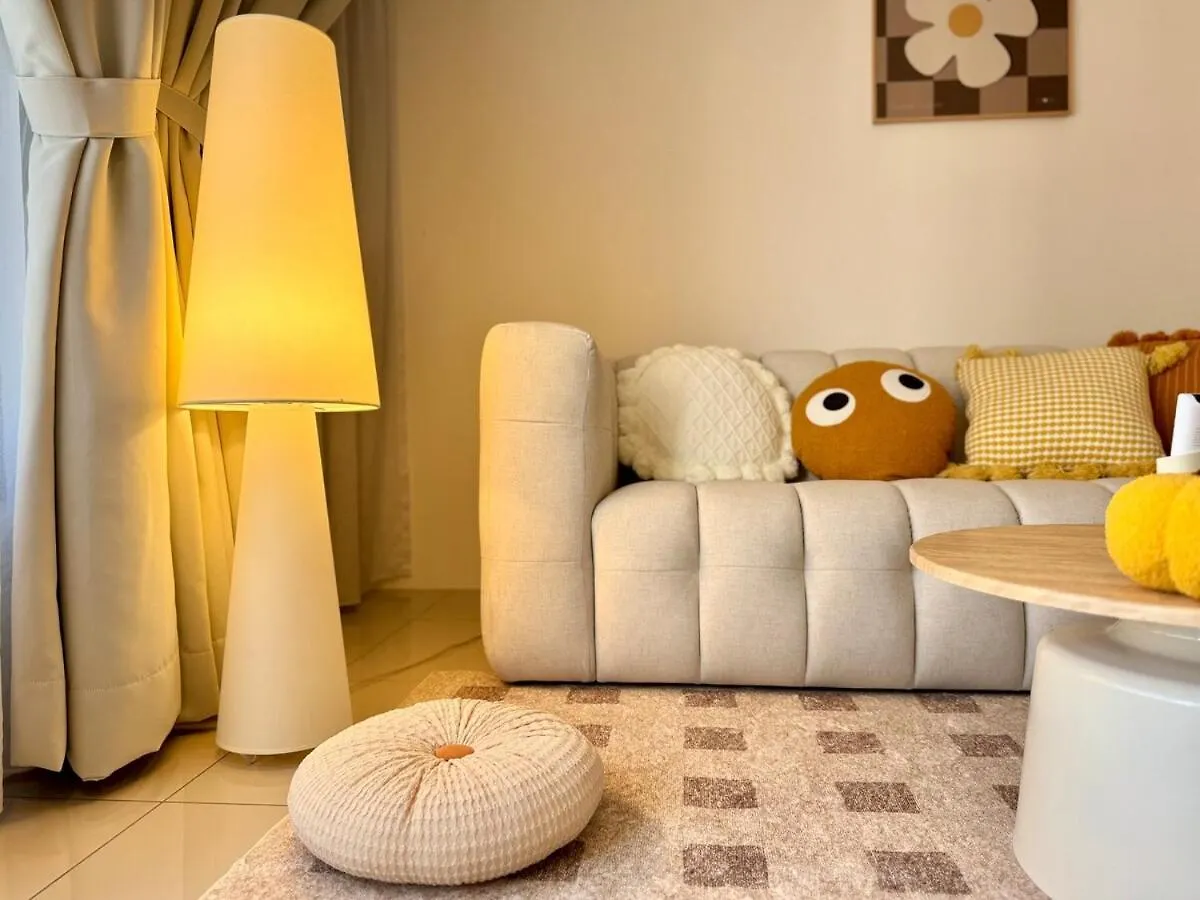Tropicana 218 Macalister #Softcreamy #Infinitypool #7Pax #3Br2Bath #Quality Well Maintained #Private Host George Town